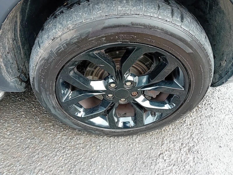 Land Rover Discovery Sport 2.0 TD4 HSE SUV 5dr Diesel Manual 4WD Euro 6 (s/s) (180 ps) - U1851