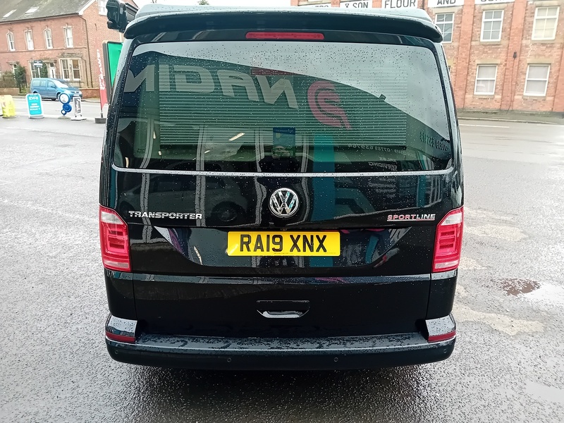 Volkswagen Transporter Sportline 2.0 BiTDI T32 Sportline Panel Van 5dr Diesel DSG SWB Euro 6 (s/s) (204 ps) - U1855
