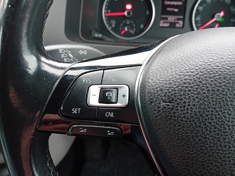 Volkswagen Transporter Sportline 2.0 BiTDI T32 Sportline Panel Van 5dr Diesel DSG SWB Euro 6 (s/s) (204 ps) - U1855