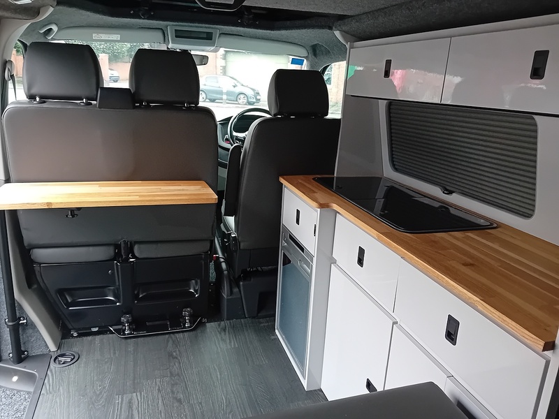 Volkswagen Transporter Sportline 2.0 BiTDI T32 Sportline Panel Van 5dr Diesel DSG SWB Euro 6 (s/s) (204 ps) - U1855