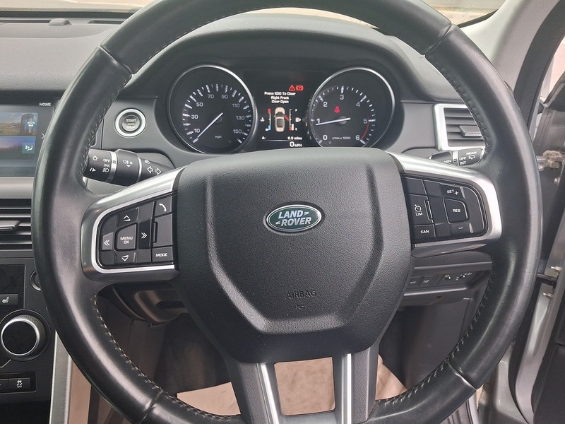 Land Rover Discovery Sport SE TD4 SE SUV 5dr Diesel Manual 4WD Euro 6 2.0 5dr Hatchback Manual Diesel - U1856