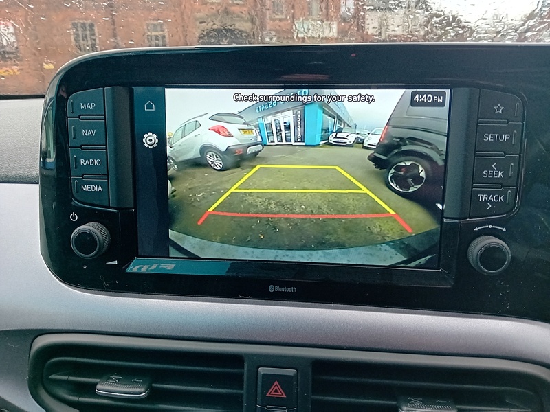 Hyundai i10 1.2 Premium Hatchback 5dr Petrol Auto Euro 6 (s/s) (79 ps) - U1865