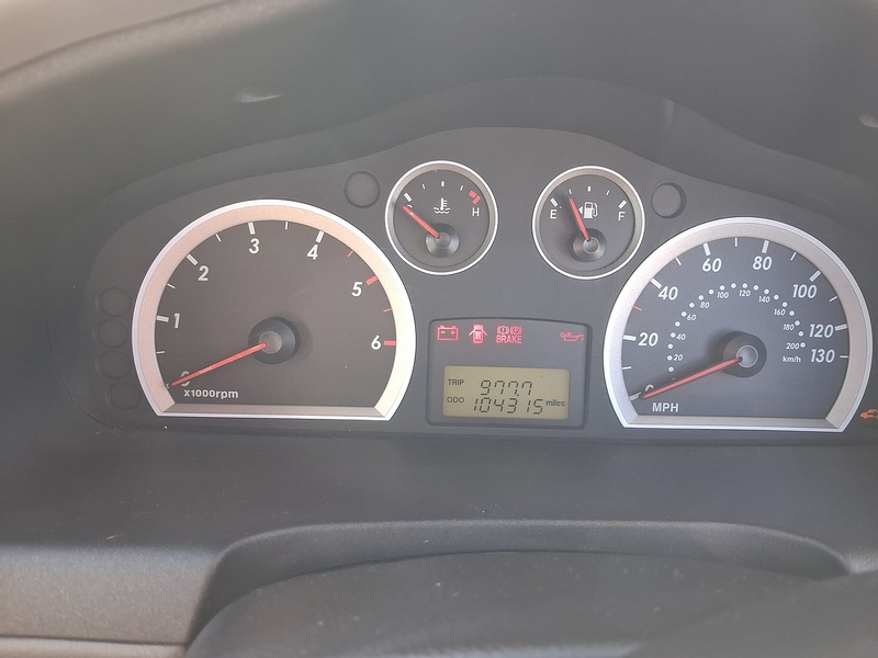 Hyundai Santa Fe 2.0 CRTD CDX SUV 5dr Diesel Manual (202 g/km, 115 bhp) - U1868