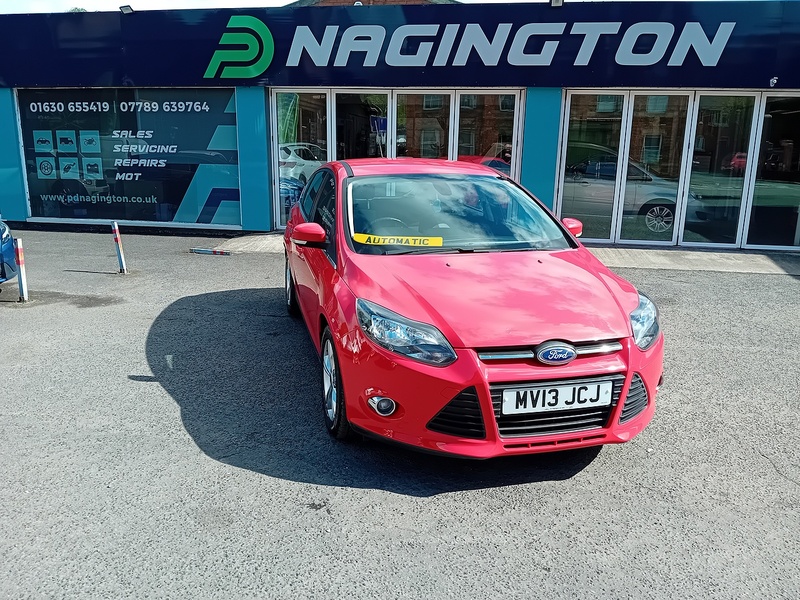Ford Focus 1.6 Zetec Hatchback 5dr Petrol Powershift Euro 5 (125 ps) - U1870