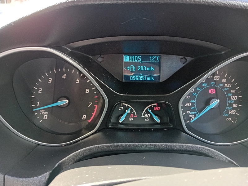 Ford Focus 1.6 Zetec Hatchback 5dr Petrol Powershift Euro 5 (125 ps) - U1870