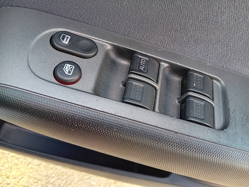 Honda Jazz i-DSI SE - U1873