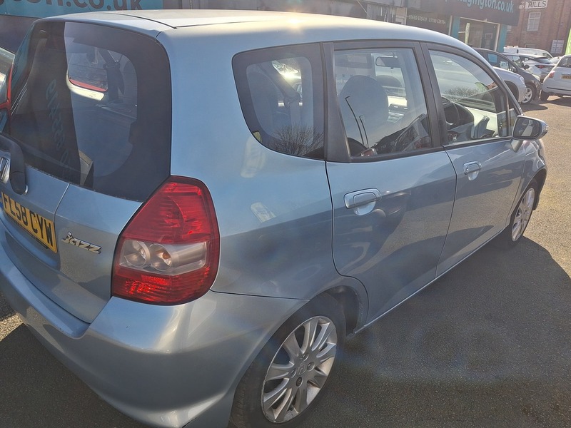 Honda Jazz i-DSI SE - U1873