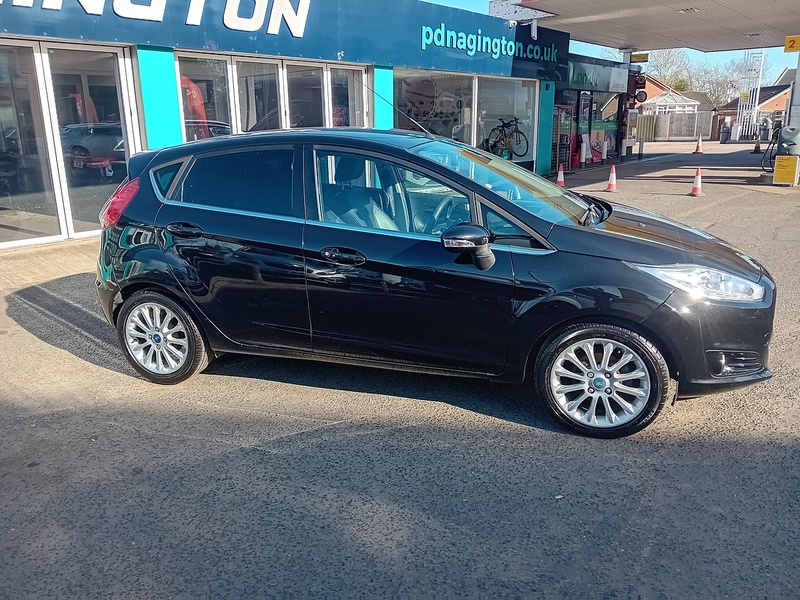 Ford Fiesta 1.0T EcoBoost Titanium X Hatchback 5dr Petrol Manual Euro 5 (s/s) (100 ps) - U1874