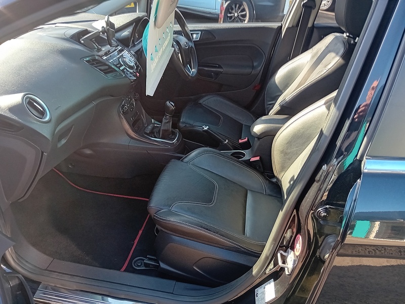 Ford Fiesta 1.0T EcoBoost Titanium X Hatchback 5dr Petrol Manual Euro 5 (s/s) (100 ps) - U1874