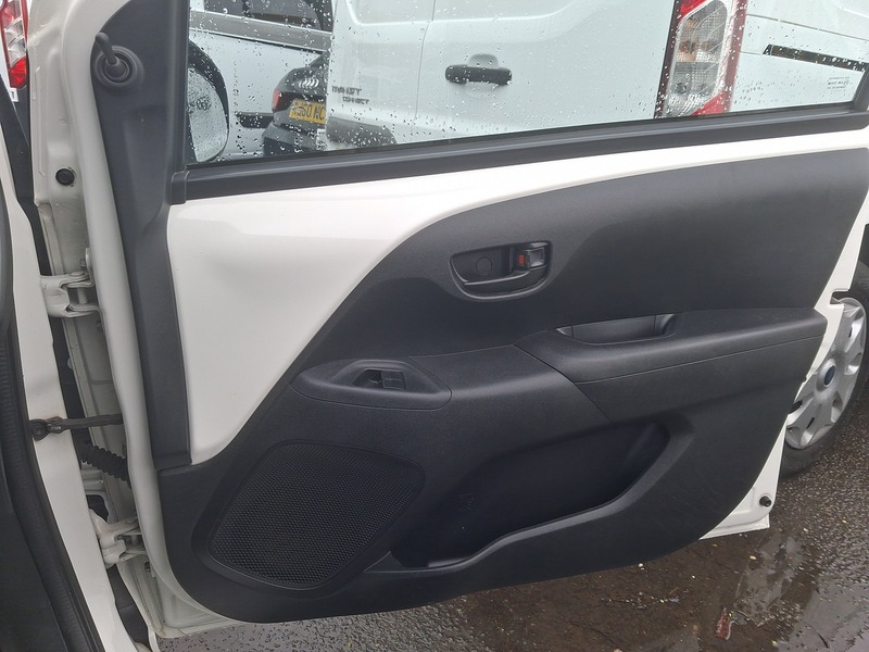 Peugeot 108 1.0 Active Hatchback 5dr Petrol Manual Euro 6 (68 ps) - U1882