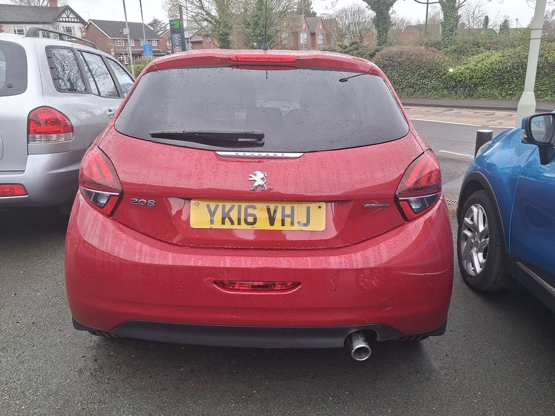 Peugeot 208 1.2 PureTech GT Line Hatchback 5dr Petrol Manual Euro 6 (s/s) (110 ps) - U1883