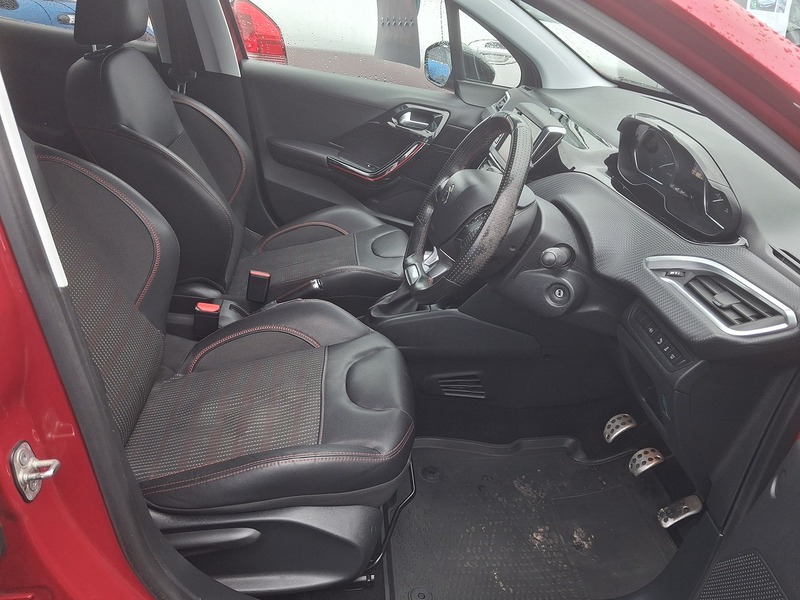 Peugeot 208 1.2 PureTech GT Line Hatchback 5dr Petrol Manual Euro 6 (s/s) (110 ps) - U1883