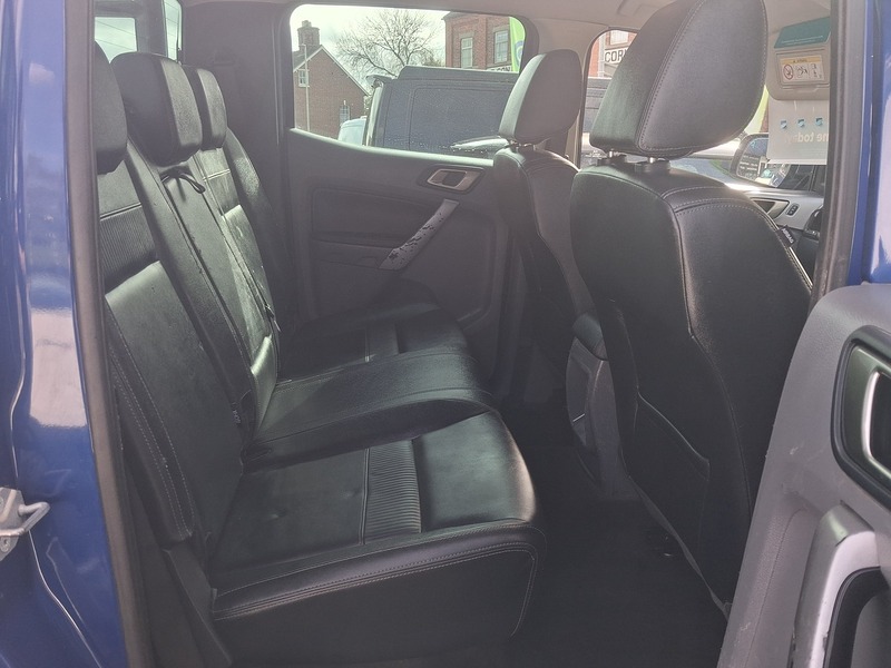 Ford Ranger 2.2 TDCi Limited 1 Pickup Double Cab 4dr Diesel Manual 4WD Euro 5 (s/s) (Eco Axle) (160 ps) - U1888