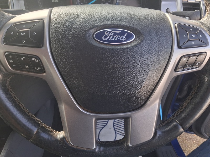 Ford Ranger 2.2 TDCi Limited 1 Pickup Double Cab 4dr Diesel Manual 4WD Euro 5 (s/s) (Eco Axle) (160 ps) - U1888