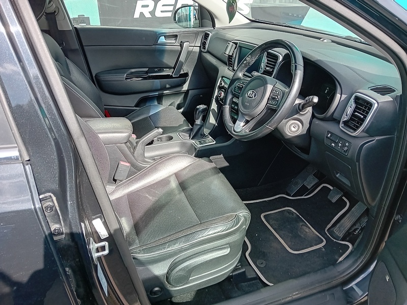 Kia Sportage 2.0 CRDi KX-3 SUV 5dr Diesel Manual AWD Euro 6 (134 bhp) - U1889