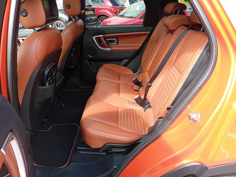 Land Rover Discovery Sport 2.0 TD4 HSE Luxury SUV 5dr Diesel Auto 4WD Euro 6 (s/s) (180 ps) - U1895