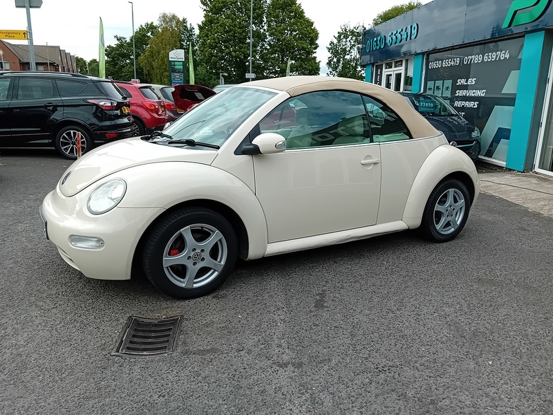 Volkswagen Beetle 1.6 Cabriolet 2dr Petrol Manual Euro 4 (102 ps) - U1896