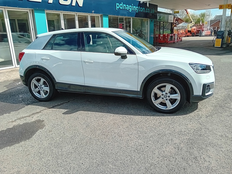Audi Q2 1.6 TDI 30 Sport SUV 5dr Diesel Manual Euro 6 (s/s) (116 ps) - U1897
