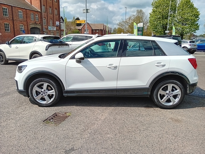 Audi Q2 1.6 TDI 30 Sport SUV 5dr Diesel Manual Euro 6 (s/s) (116 ps) - U1897