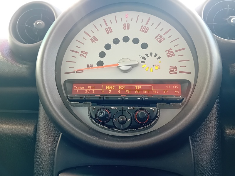 MINI Countryman 1.6 One D SUV 5dr Diesel Manual Euro 5 (s/s) (90 p SUV 1.6 Manual Diesel - U1898