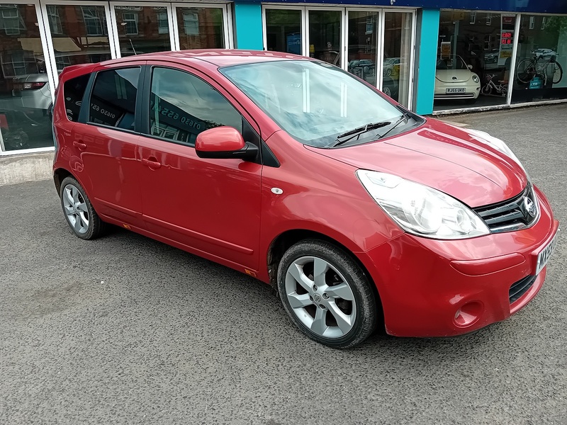Nissan Note 1.5 dCi Tekna Hatchback 5dr Diesel Manual Euro 4 ( Hatchback 1.5 Manual Diesel - U1907