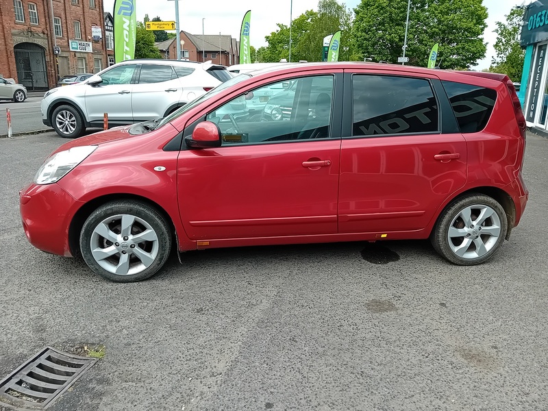 Nissan Note 1.5 dCi Tekna Hatchback 5dr Diesel Manual Euro 4 ( Hatchback 1.5 Manual Diesel - U1907