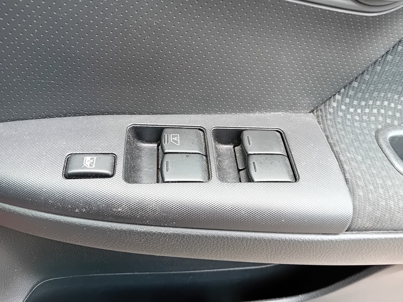 Nissan Note 1.5 dCi Tekna Hatchback 5dr Diesel Manual Euro 4 ( Hatchback 1.5 Manual Diesel - U1907