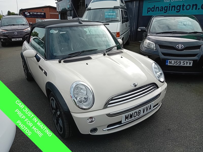 MINI Convertible 1.6 One Sidewalk Convertible 2dr Petrol Manual Euro 4 (90 ps) - U1909