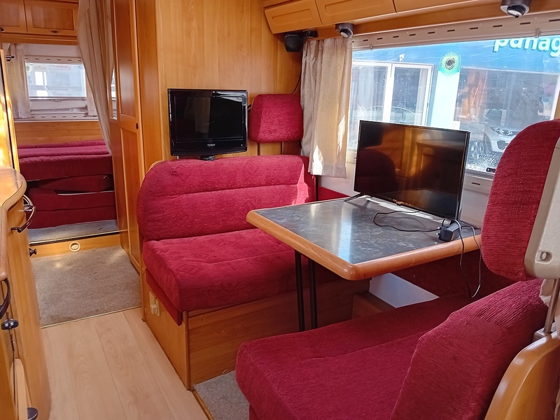 Mercedes-Benz Hymer 6 Berth  Motorhome 2.8 Diesel Automatic - U1912