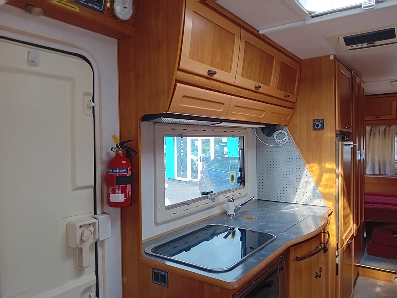 Mercedes-Benz Hymer 6 Berth  Motorhome 2.8 Diesel Automatic - U1912