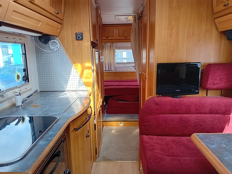 Mercedes-Benz Hymer 6 Berth  Motorhome 2.8 Diesel Automatic - U1912