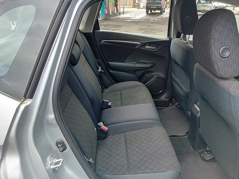 Honda Jazz 1.3 i-VTEC SE Hatchback 5dr Petrol Manual Euro 6 (s/s) (102 ps) - U1916
