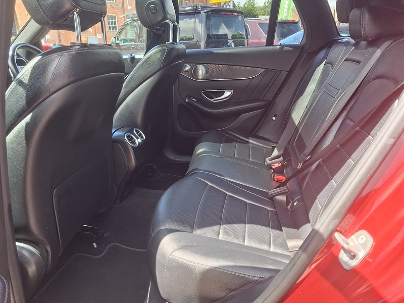 Mercedes-Benz GLC 2.1 GLC250d AMG Line (Premium Plus) SUV 5dr Diesel G-Tronic 4MATIC Euro 6 (s/s) (204 ps) - U1929