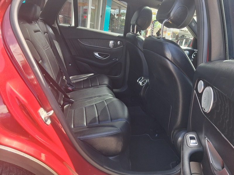 Mercedes-Benz GLC 2.1 GLC250d AMG Line (Premium Plus) SUV 5dr Diesel G-Tronic 4MATIC Euro 6 (s/s) (204 ps) - U1929