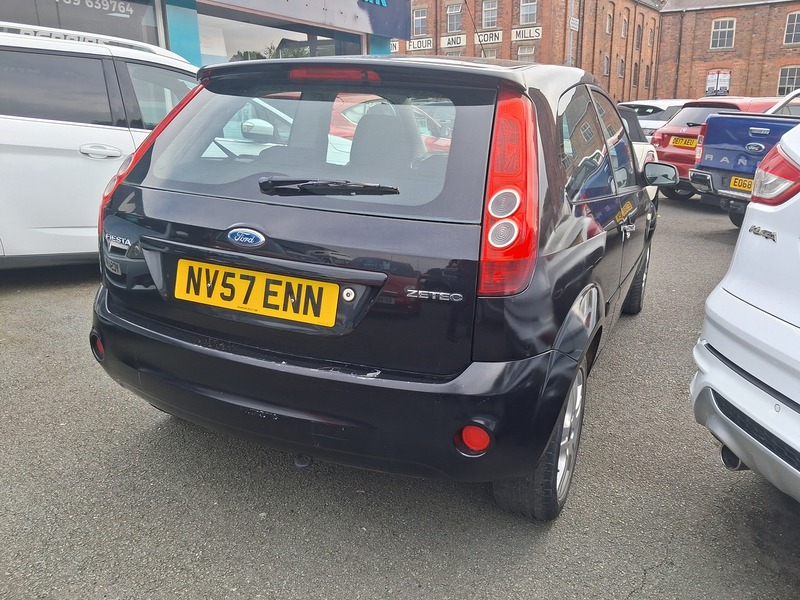 Ford Fiesta Zetec Climate - U1931