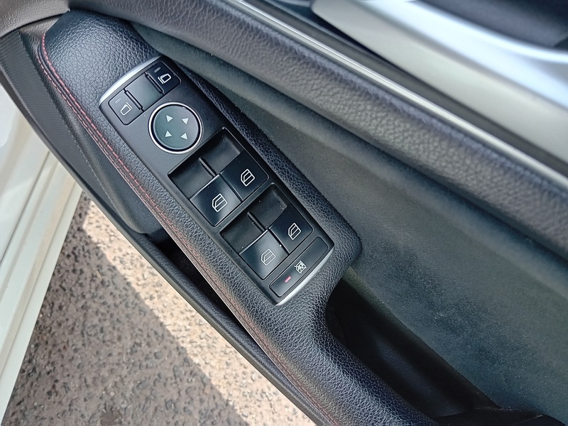 Mercedes-Benz A Class 2.1 A220 CDI AMG Sport Hatchback 5dr Diesel 7G-DCT Euro 6 (s/s) (170 ps) - U1938