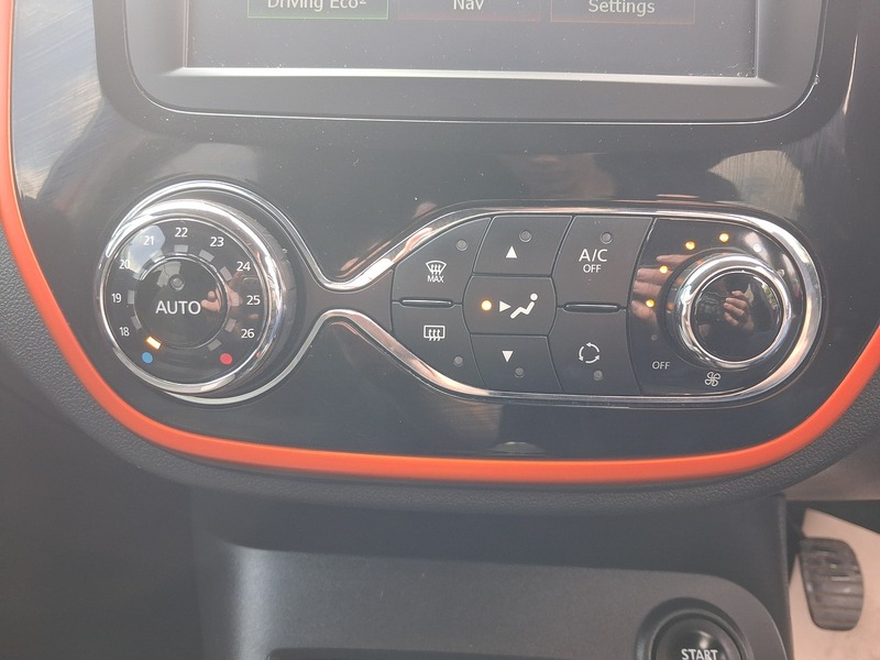 Renault Captur 1.5 dCi ENERGY Dynamique S Nav SUV 5dr Diesel Manual Euro 6 (s/s) (90 ps) - U1942