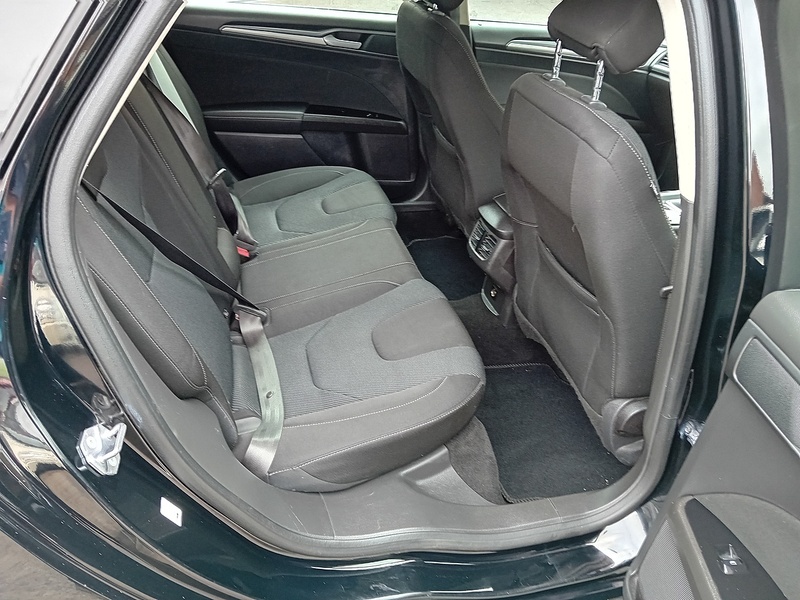 Ford Mondeo Titanium - U1945