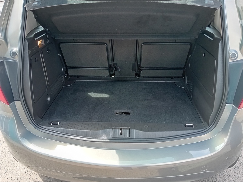 Vauxhall Meriva 1.6 CDTi ecoFLEX Tech Line MPV 5dr Diesel Manual Euro 6 (s/s) (136 ps) - U1946
