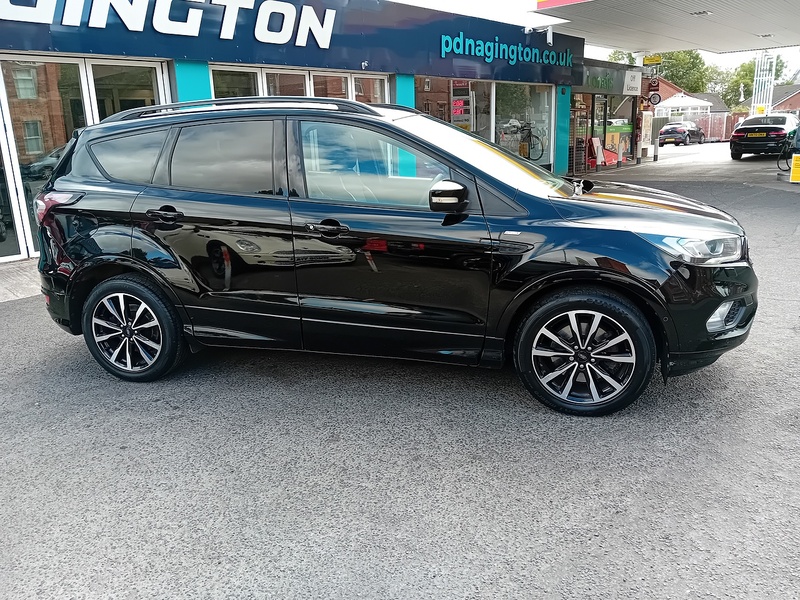 Ford Kuga 2.0 TDCi EcoBlue ST-Line SUV 5dr Diesel Manual Euro 6 (s/s) (150 ps) - U1950