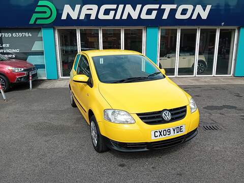Volkswagen Fox Titanium Hatchback 2.0 Manual Diesel