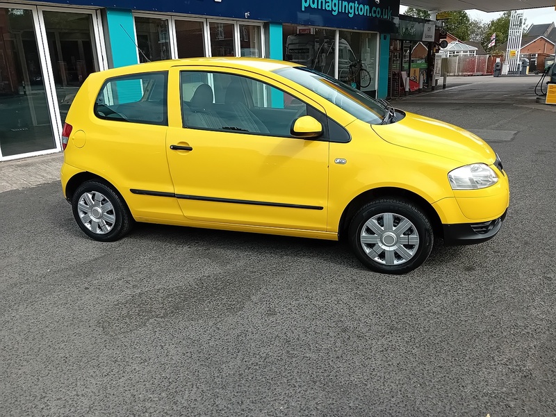 Volkswagen Fox 1.2 6V Urban Fox Hatchback 3dr Petrol Manual Euro 4 (55 ps) - U1951