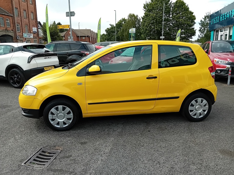 Volkswagen Fox 1.2 6V Urban Fox Hatchback 3dr Petrol Manual Euro 4 (55 ps) - U1951