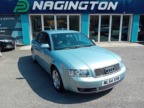Audi A4 2.4 D5 SE Estate 5dr Diesel Geartronic AWD Euro 5 (205 ps)