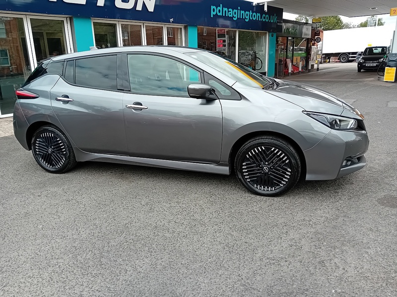 Nissan Leaf 59kWh e+ N-Connecta Hatchback 5dr Electric Auto (217 ps) - U1959