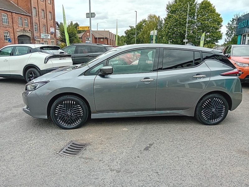 Nissan Leaf 59kWh e+ N-Connecta Hatchback 5dr Electric Auto (217 ps) - U1959
