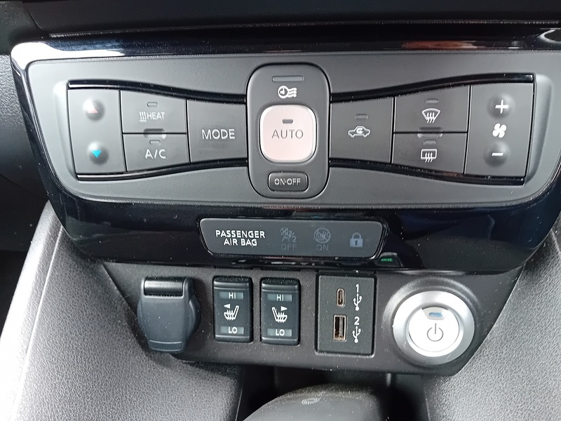 Nissan Leaf 59kWh e+ N-Connecta Hatchback 5dr Electric Auto (217 ps) - U1959