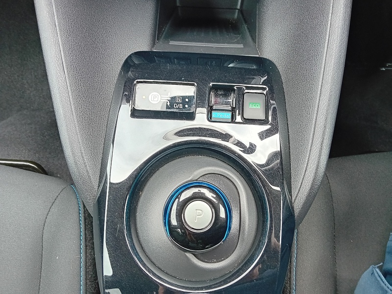 Nissan Leaf 59kWh e+ N-Connecta Hatchback 5dr Electric Auto (217 ps) - U1959