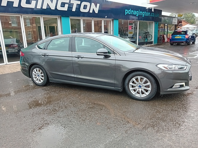 Ford Mondeo 2.0 TDCi Titanium Hatchback 5dr Diesel Manual Euro 6 (s/s) (150 ps) - U1969
