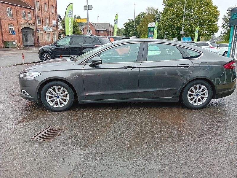Ford Mondeo 2.0 TDCi Titanium Hatchback 5dr Diesel Manual Euro 6 (s/s) (150 ps) - U1969